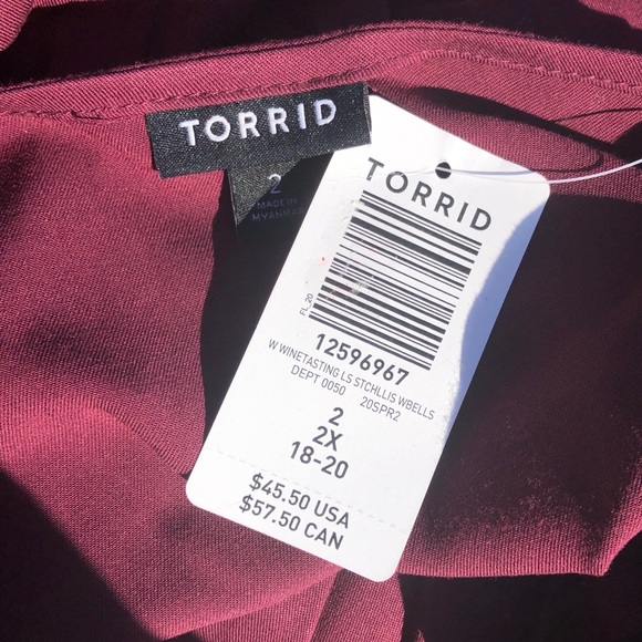 Torrid Babydoll Top Plunge Neck & Bell Sleeves 2x - Picture 5 of 6